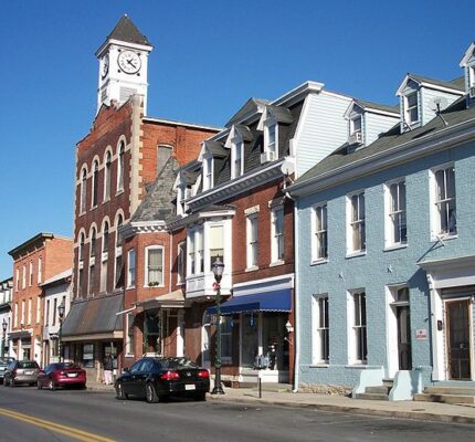 800px-Williamsport_Maryland 800px-Williamsport_Maryland